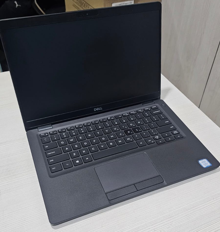 Dell Latitude 5300